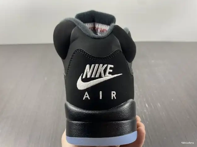 Cheap TBK 845035-003 Retro (2016) Metallic Black Jordan 5 0513